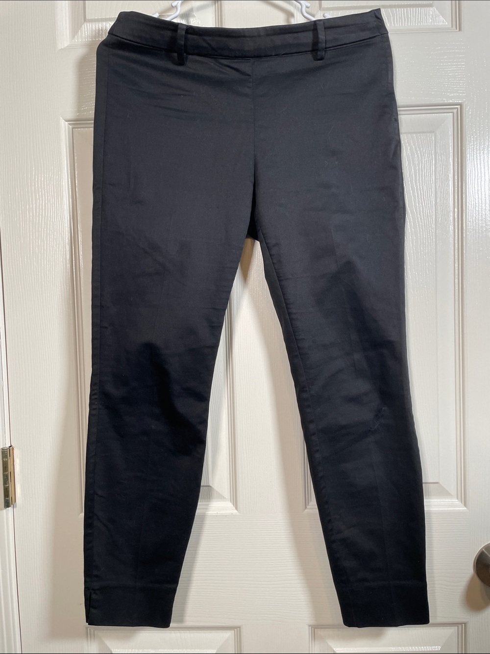 H&M Black Cropped Slim Capri Pants